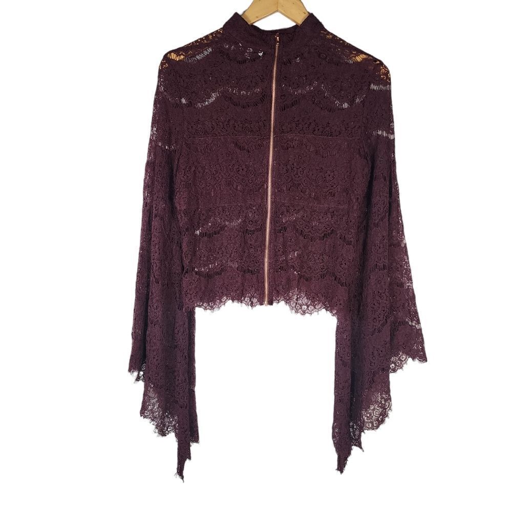 Gilbert Do+be Plum Bell Plum Sheer Sleeve Lace Top - Picture 2 of 9